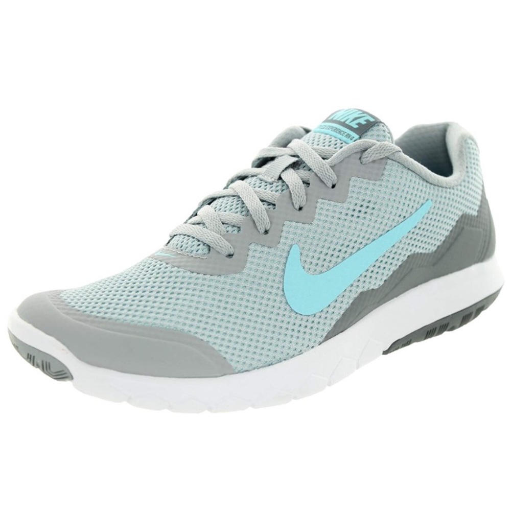 BRAND NEW IN BOX Women’s Nike Tennis Shoes
